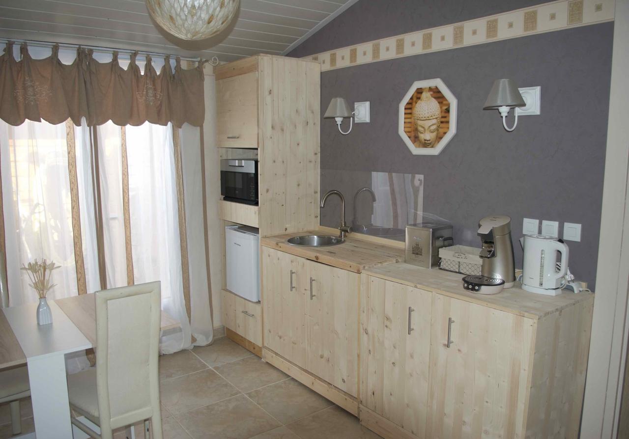 Pierrevert B&B Villa Viva Vitale المظهر الخارجي الصورة